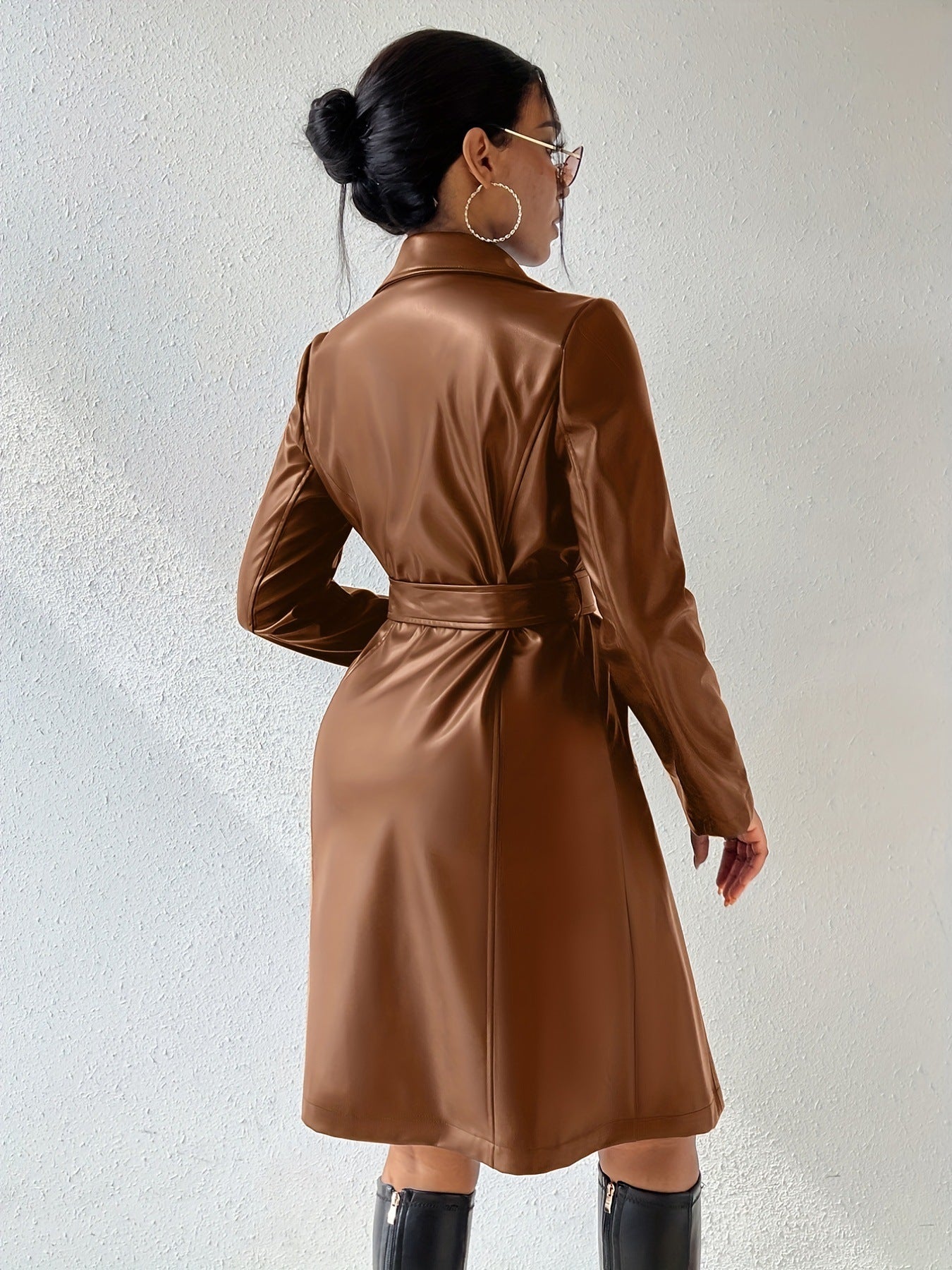 Women's Slim Fit Long Sleeve Lapel PU Leather Trench Coat with Pockets - Stylish and Comfortable