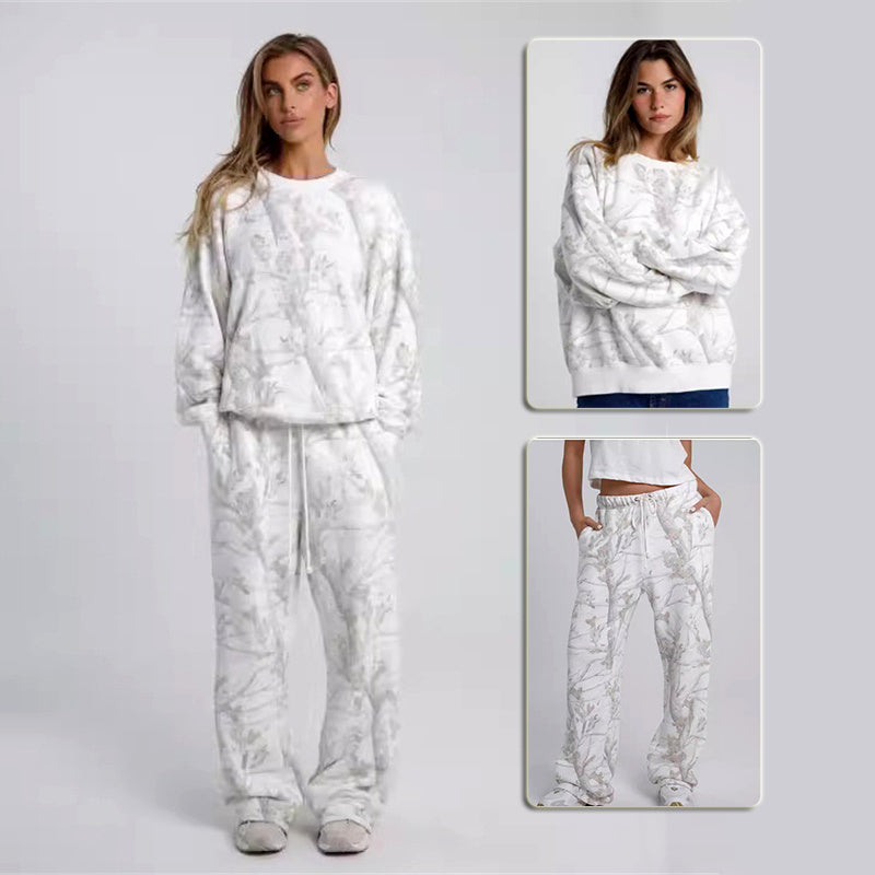 Women's Camouflage Maple Leaf Hoodie & Sweatpants Set