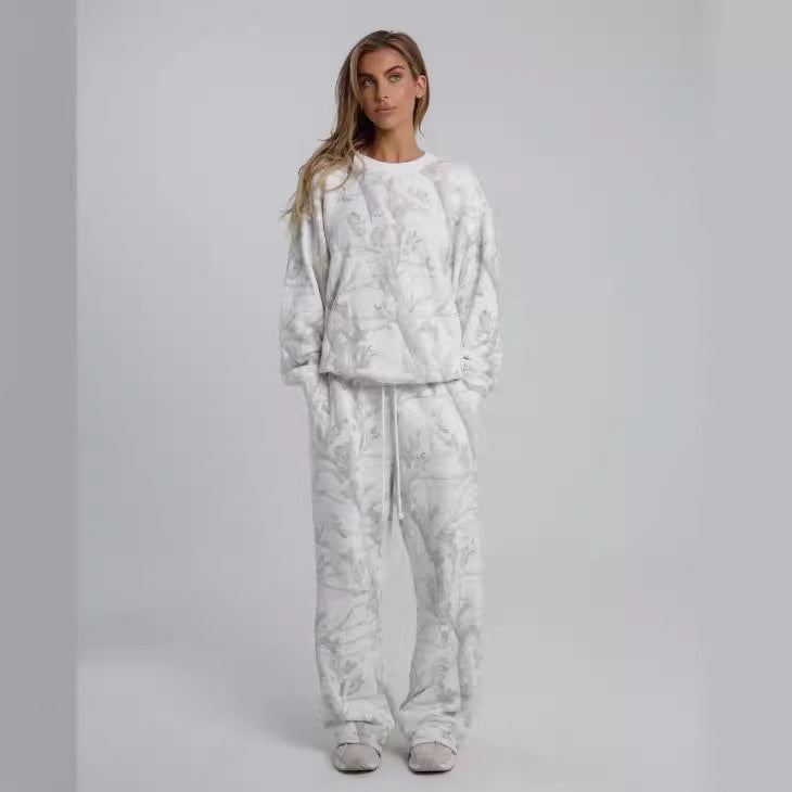 Women's Camouflage Maple Leaf Hoodie & Sweatpants Set